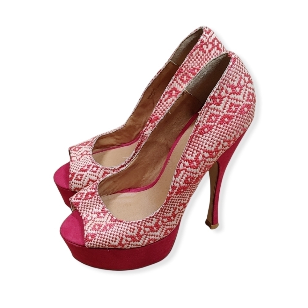 Shoe Dazzle Red & Cream Woven Platform Heel Size 7.5